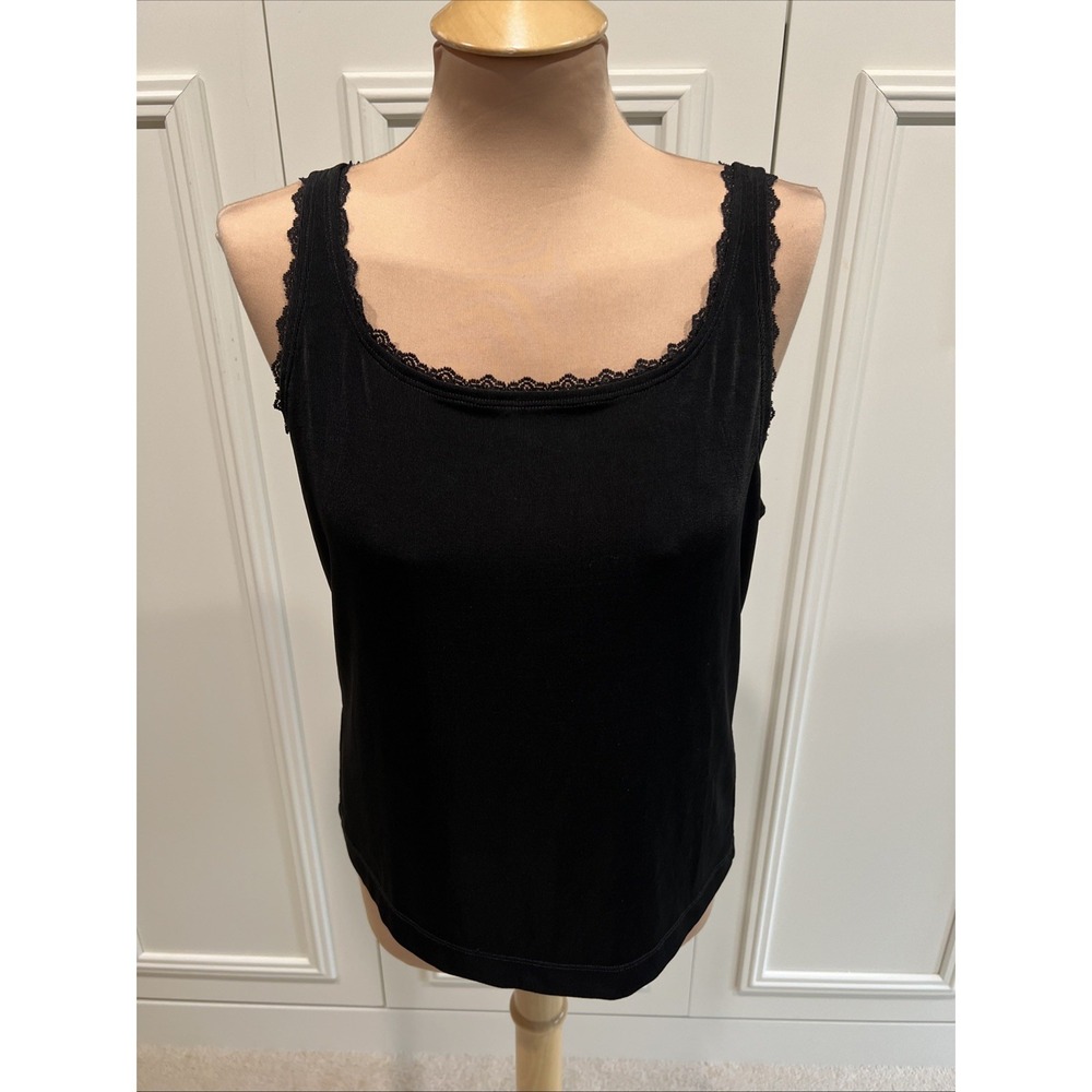 Chico's Travelers Black Cami Size 2 Lace Trim Tank Top Adjustable Strap Layering